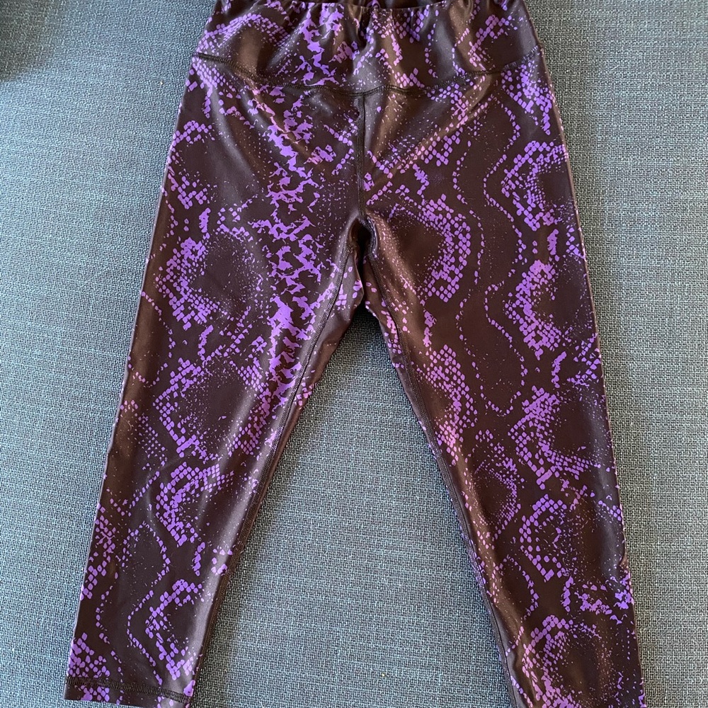 Silver Icing snakeskin capris